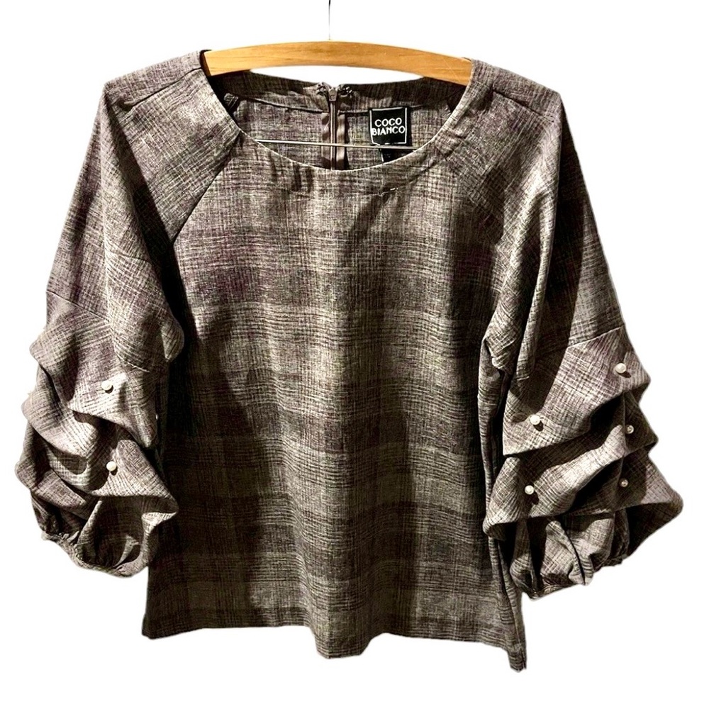 Coco Bianco Gray Plaid Blouse Top With Pearls on Ruffle Sleeves Size Large